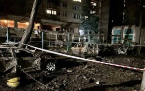 Атаки Росії на Дніпро: знову зросла кількість постраждалих, пошкоджено 15 будинків