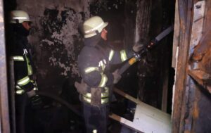 У Харкові виникла пожежа в багатоповерхівці: врятовано 15 осіб