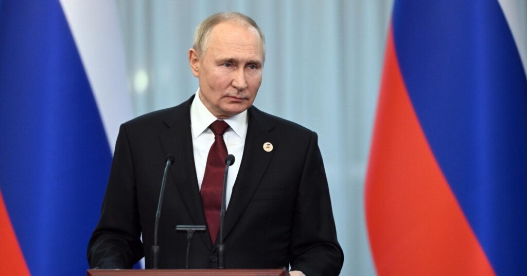 Путін оголосив триденне перемир'я в Україні: Пєсков повідомив про надані команди ЗС РФ