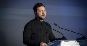 Зеленський оголосив про мораторій на перевірки підприємств: подробиці
