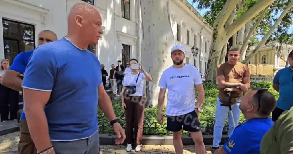 Труханов висловив обурення матом серед одеситів: "Одеса — не російське місто