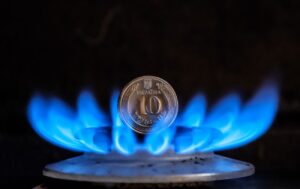 Ціна газу в Україні знижується вже другий місяць: яка вартість пального