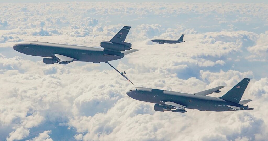 Конфлікт Ірану та Ізраїлю: США активно переміщують літаки KC-135 та KC-46 до Європи (карта)