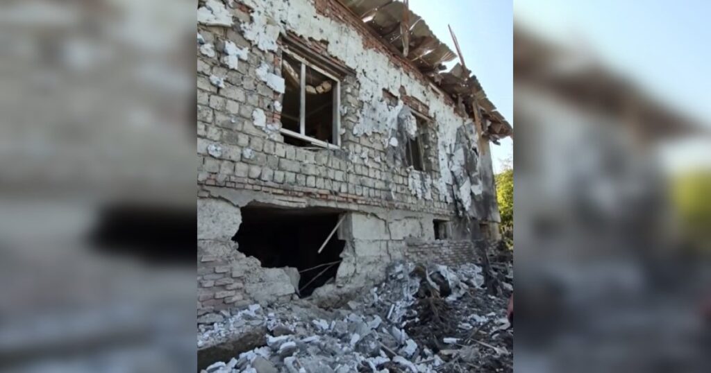 Удар по Івано-Франківську: будинок знищено до підвалу, де ледь не загинула родина