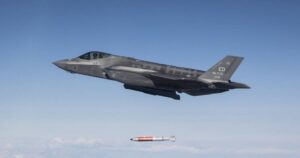 Вперше за 17 років США перенесли ядерні боєголовки B61 до Великобританії — OSINT