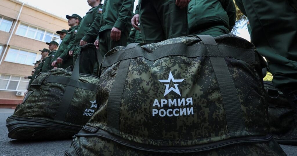 Китаєць, який "потрапив у пастку" в Росії, пережив голод і спрагу у полоні ЗСУ