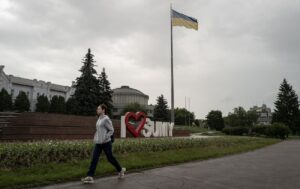 Россия атакует энергетическую инфраструктуру Сумской области: десятки тысяч людей остались без света и газа