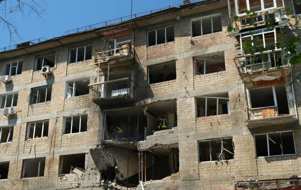 Обстріл Києва 4 липня: з'явилися відомості про нову постраждалу