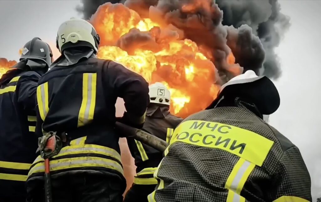 В Підмосков'ї повідомляють про напад на хімічний завод: деталі вибухів на військовому підприємстві