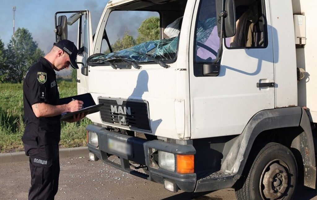 Первые моменты после взрыва: полиция выложила запись спасения людей под Житомиром