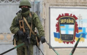 Росіяни вивезли понад 100 культурних цінностей з Криму: дані ГУР