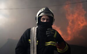 Удар російських дронів по ТЦК у Кременчуці: останні новини