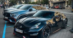 У Києві зафіксували рідкісний японський спорткар з яскравим дизайном