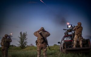З Днем ПВО: щирі привітання захисникам неба в листівках і теплих побажаннях
