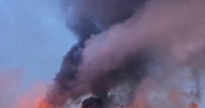 Російські війська всю ніч здійснювали масовані атаки на Київ: різні райони міста охоплені пожежами, що відомо