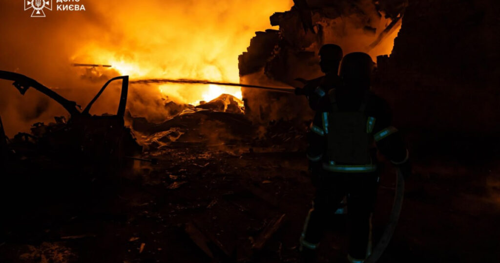 Нічна атака ЗС РФ: понад 15 прямих влучань зафіксовано в Києві, — Ігнат