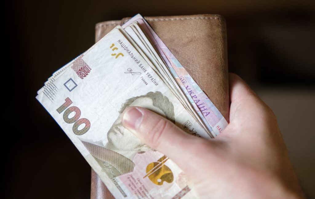 Чи вдалося всім клієнтам ліквідованих банків повернути свої гроші? Звіт Фонду гарантування вкладів