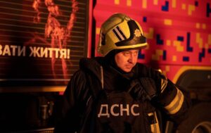 Крилаті ракети та "Кинджали": основні факти про нічну масовану атаку РФ на Україну