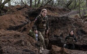 У ЦПД озвучили замовників фейку про "мобілізацію жінок" в Україні