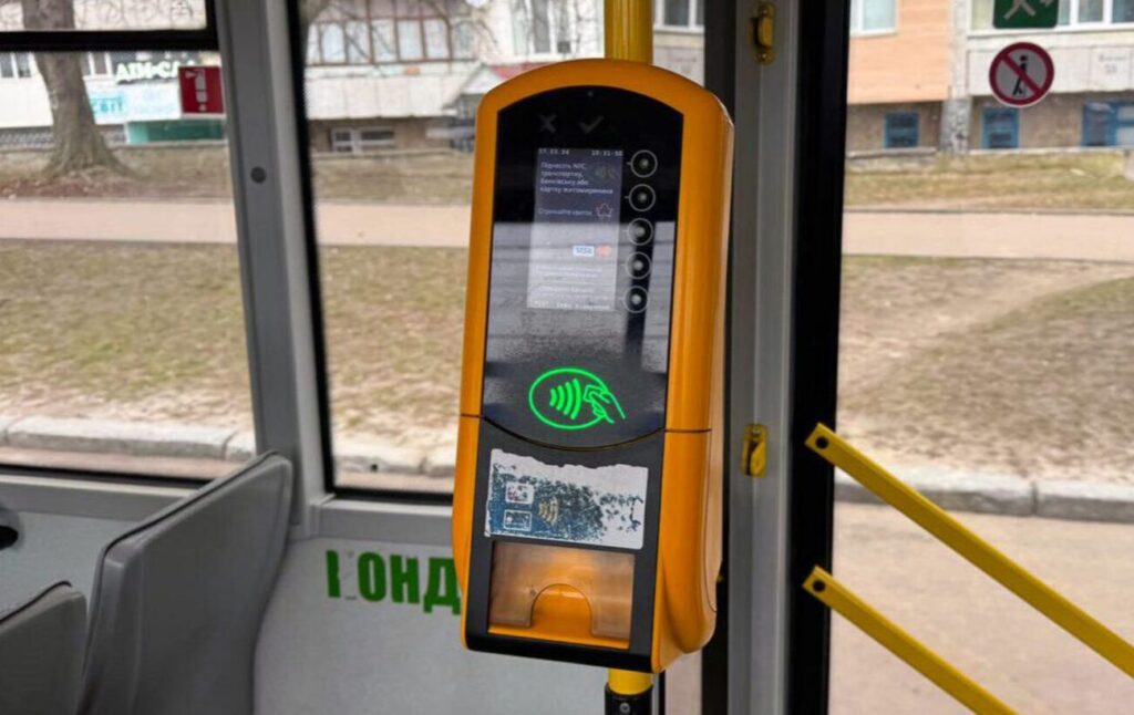 У Житомирі підвищать вартість проїзду: які нові тарифи будут в автобусах і трамваях
