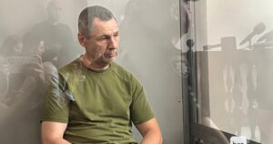 Значок "За взятие Будапешта" та радянські ордени: що виявили у квартирі підозрюваного у справі Парубія