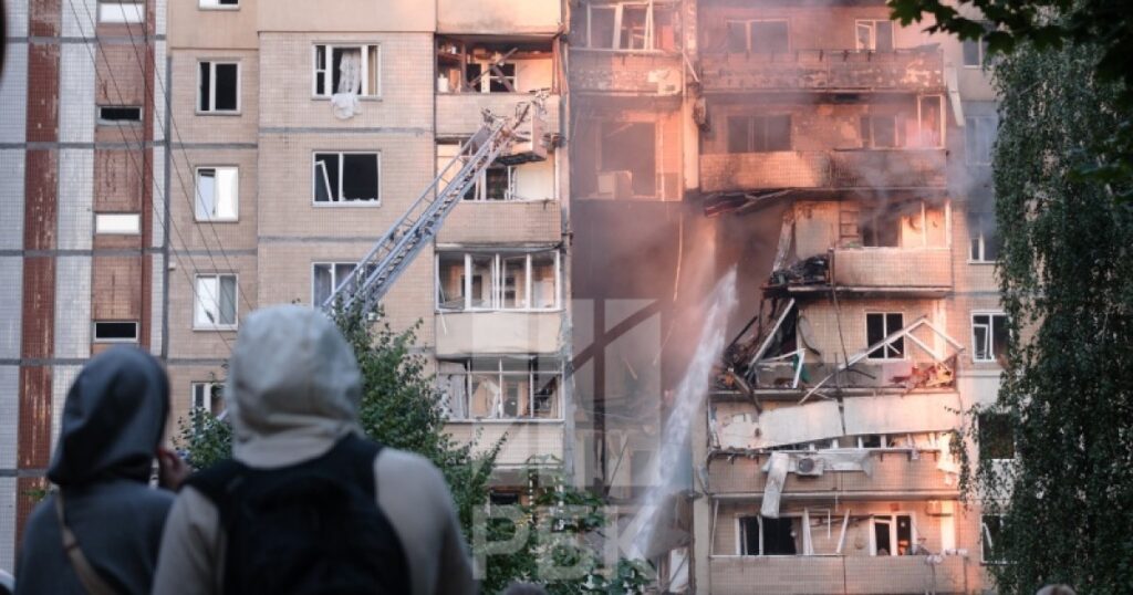 Обстріли Києва: Загинули двомісячний хлопчик та його мати, названо імена жертв