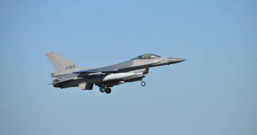 Польща оновлює парк винищувачів F-16 до стандарту Block 72 для стримування агресії РФ