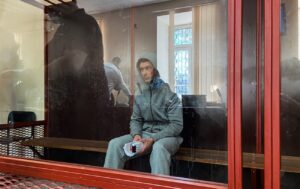 Довічне ув'язнення для ексспівробітника УДО за вбивство підлітка на фунікулері в Києві