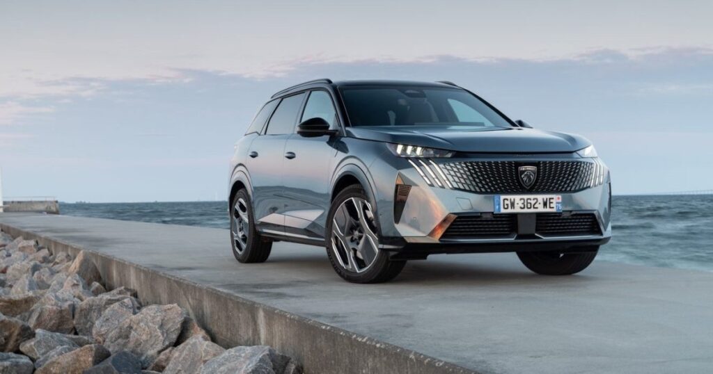 В Україні запустять новий потужний сімейний електросовер Peugeot: деталі та ціни