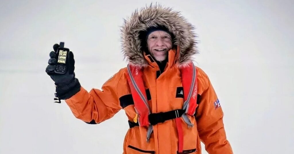 Британський пенсіонер побував у семи з восьми найважчих для досягнення місць планети
