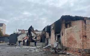 РФ вдарила по сортувальному депо та відділенню "Нової пошти" в Чернігівській області