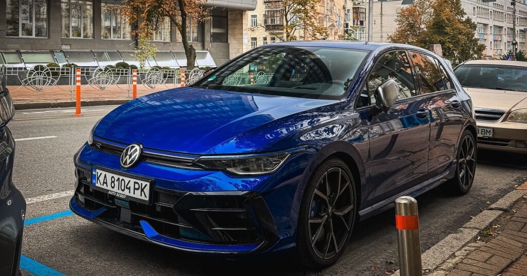В Україні представили найпотужніший та найшвидший Volkswagen Golf усіх часів