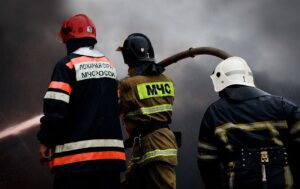 Нічні вибухи в Брянській області спричинили занепокоєння у росіян: можливо, пошкоджено електропідстанцію
