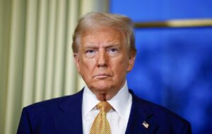 Трамп: Путін зазнає неприємностей, якщо не вирішить конфлікт в Україні