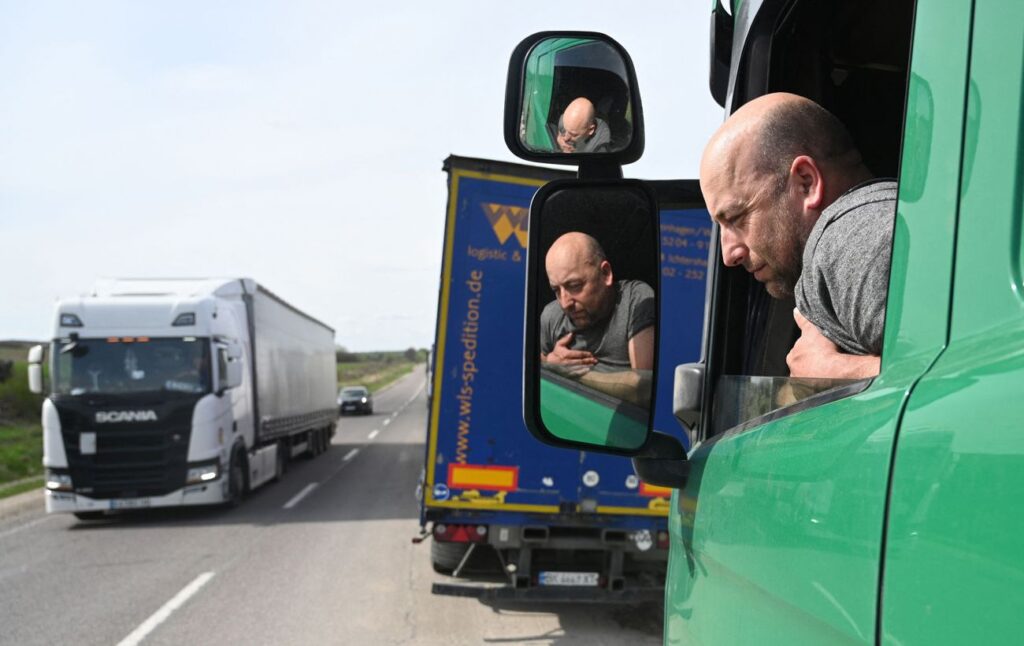 Україна і ЄС продовжили дію "транспортного безвізу" до 2027 року