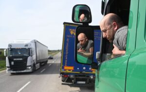Україна і ЄС продовжили дію "транспортного безвізу" до 2027 року