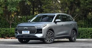 Представлено новий Chery Tiggo 8 2026: він вигідніше за Duster