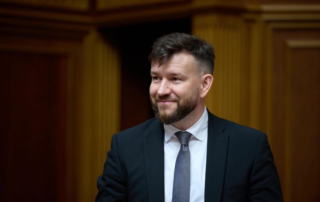 Приблизно 10 млн українців зможуть отримати 'зимову тисячу', - заявив міністр