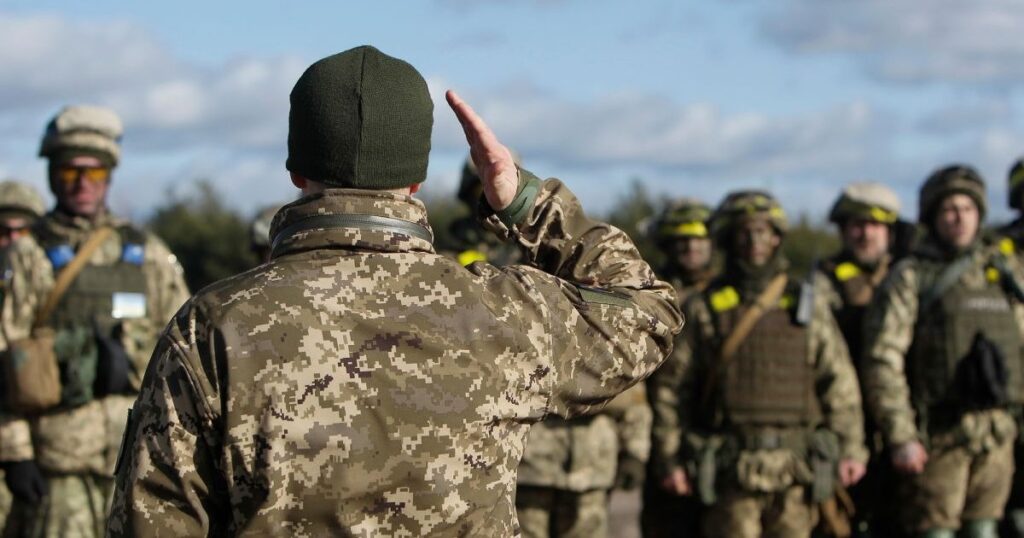 В Україні планують зменшити мобілізаційний вік до 23 років: командир "ХАМ" розповів про причини