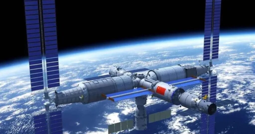 На китайську космічну станцію вперше прибуде іноземець, встановивши новий рекорд