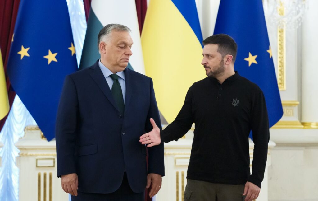 Зеленський попередив Орбана: ми перешкодимо росіянам продавати нафту в Європі