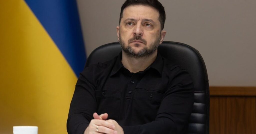 МЗС розпочало підготовку голосування українців за кордоном — Зеленський