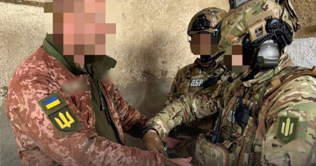 На Прикарпатті керівник РТЦК побив військовозобов’язаного, що може призвести до 12 років в'язниці