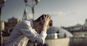 Не відкладайте на потім: ефективні психологічні методи для очікування кращих часів під час війни