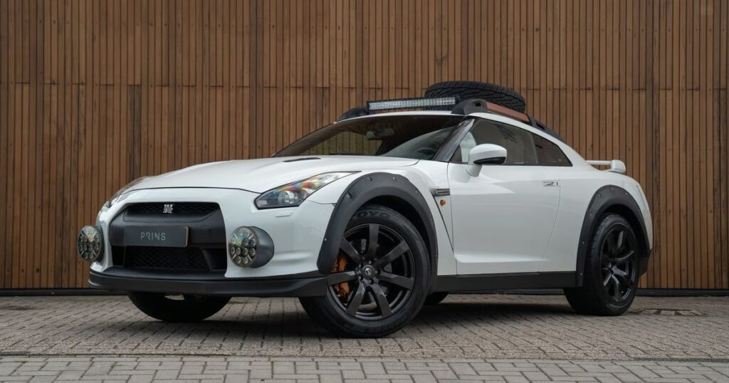 У продажу з’явився унікальний позашляховий суперкар Nissan потужністю 600 кінських сил