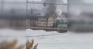 Дим над казармою "Ахмат": безпілотник поразив полк Росгвардії в Грозному, — користувачі соцмереж