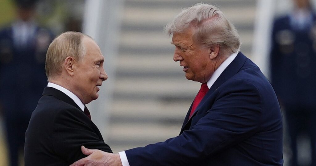 Трамп розповів, чи має намір захопити Путіна, як це зробив Мадуро