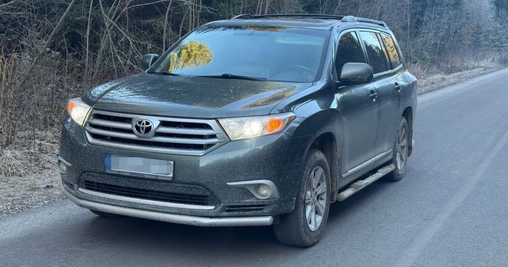 У Рівному заступник начальника ТЦК і СП отримав Toyota Highlander після зняття з розшуку