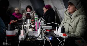 Під Києвом мешканці залишалися без електрики майже 100 годин: яка нині ситуація