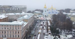 Комунальників Києва зобов'язали зливати воду: волонтерка роз'яснила, що це питання виживання